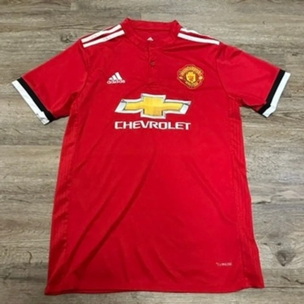 Adidas Manchester United 2017-18 Home Jersey Red Mens Medium Climacool Soccer